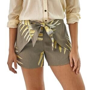 Patagonia Garden Island Palm Leaf Print Tie Waist Shorts in Marrow Gray Sz L NEW